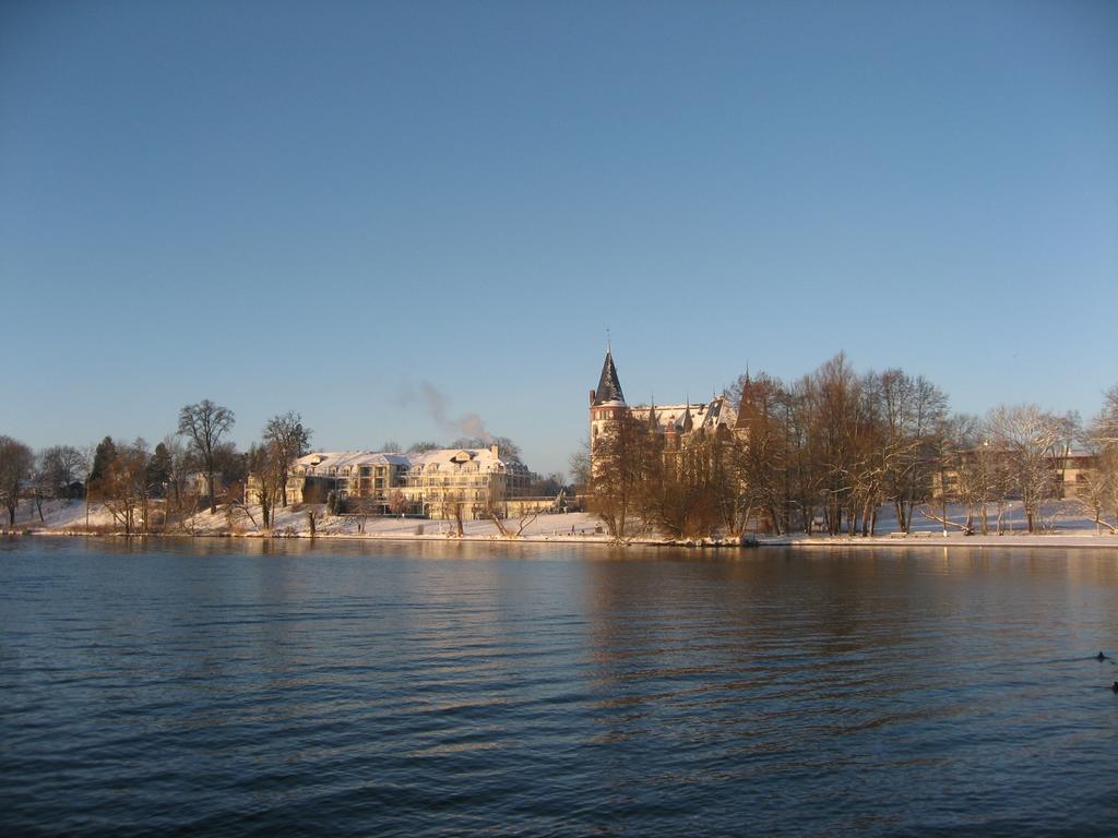 Seehotel Schloss Klink Luaran gambar