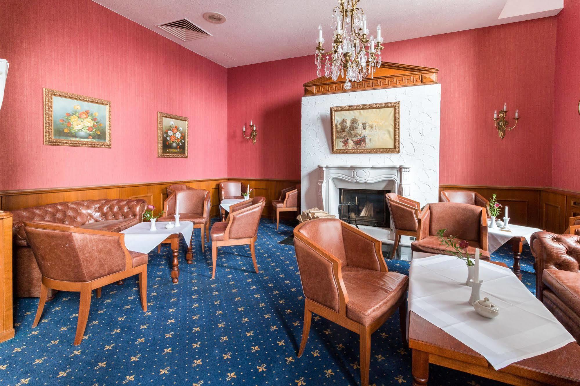Seehotel Schloss Klink Luaran gambar