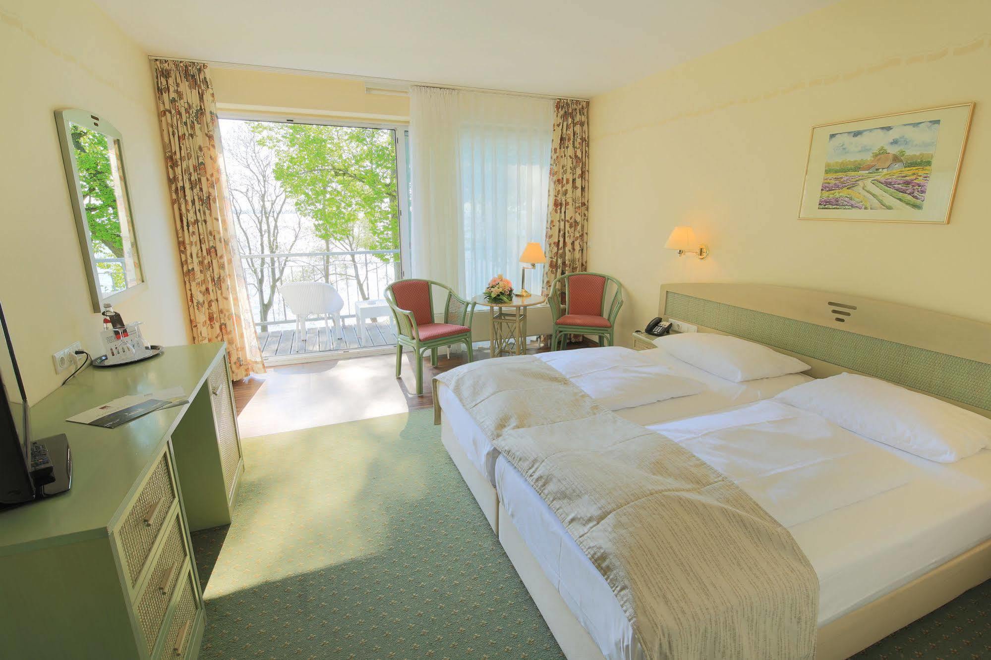 Seehotel Schloss Klink Luaran gambar