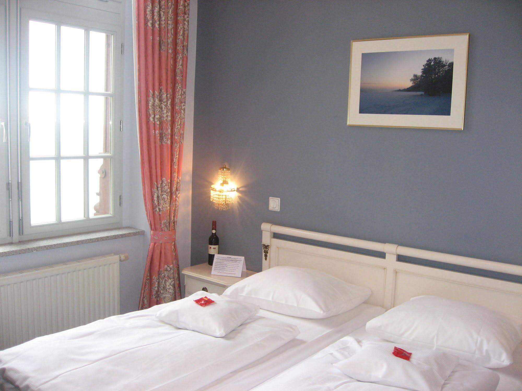 Seehotel Schloss Klink Luaran gambar